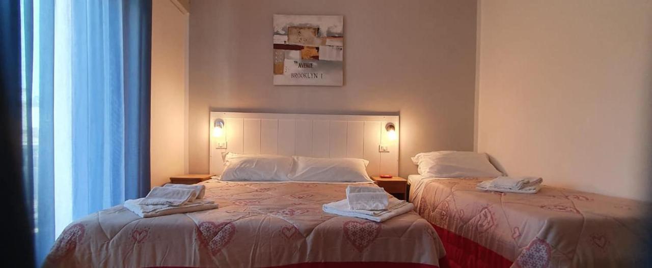 Hotel Franca Misano Adriatico Bagian luar foto